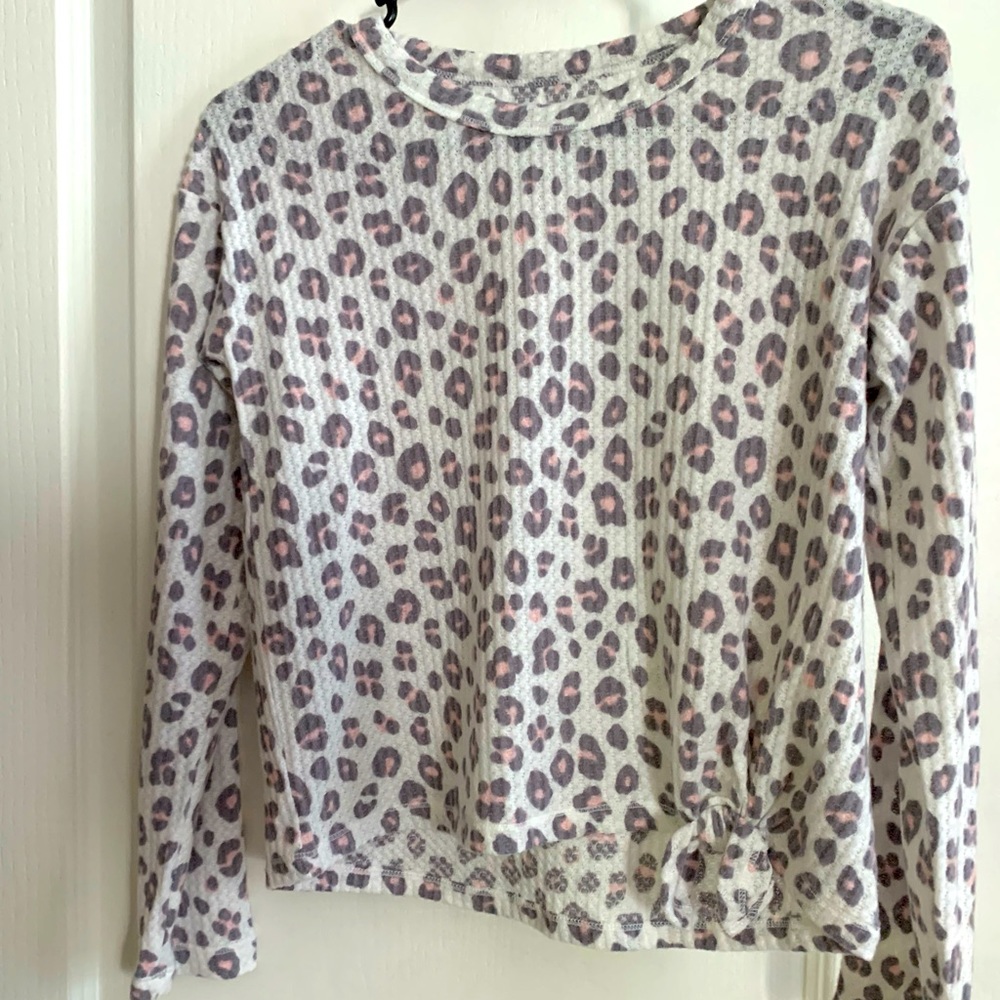 NWT size L 10-12 SO leopard print shirt